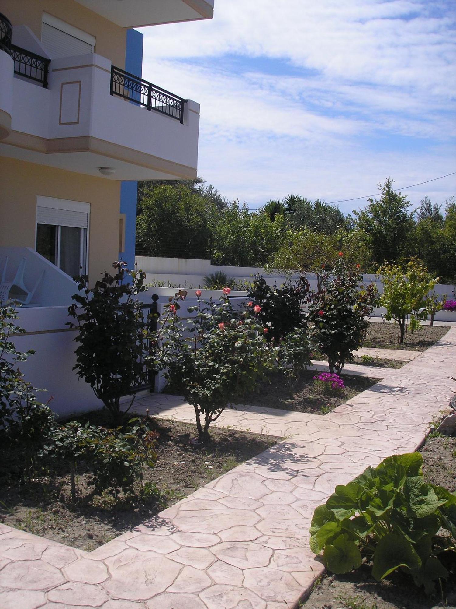 Nephele Apartments فاليراكي المظهر الخارجي الصورة