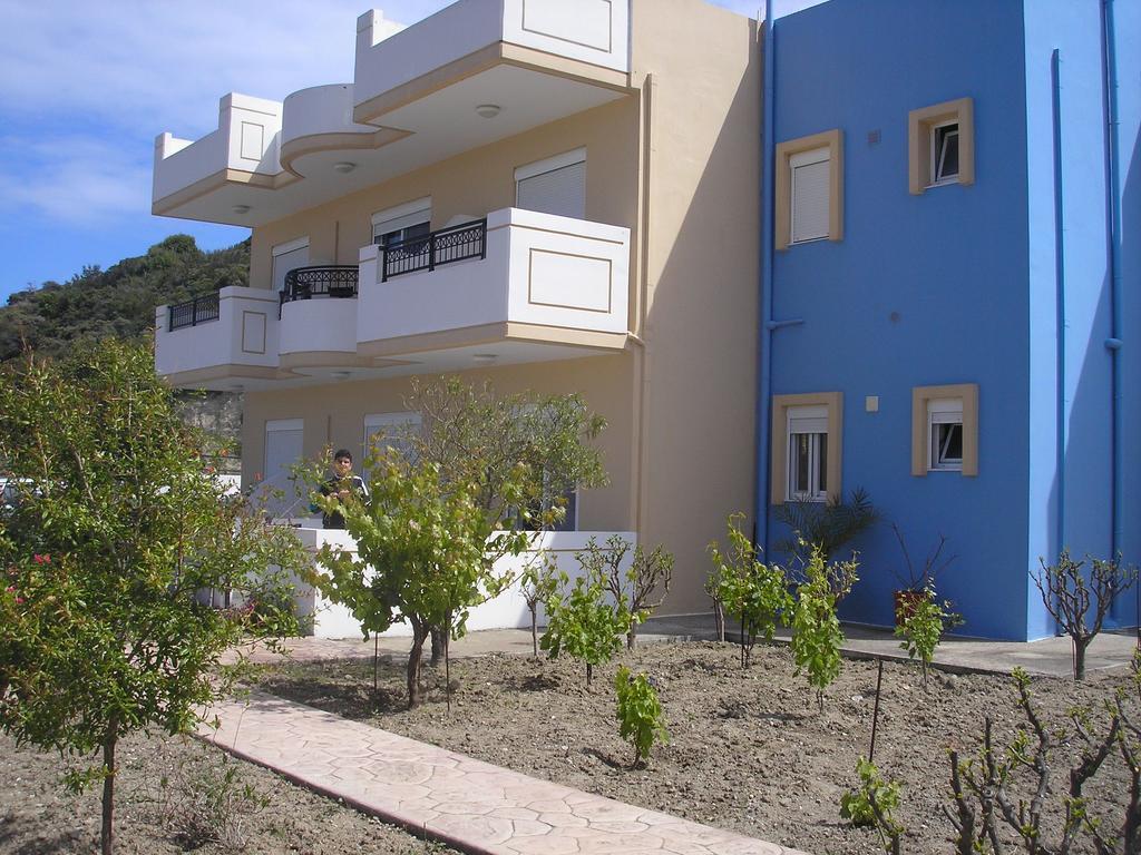 Nephele Apartments فاليراكي المظهر الخارجي الصورة