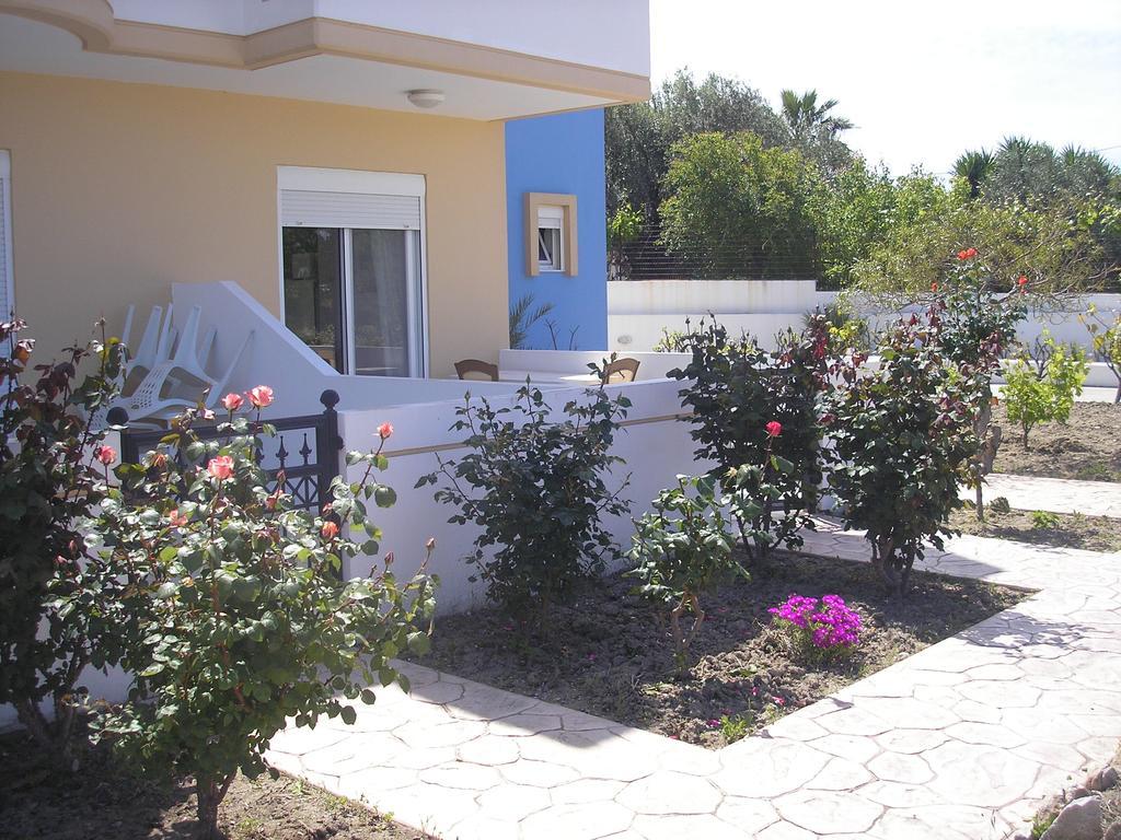 Nephele Apartments فاليراكي المظهر الخارجي الصورة
