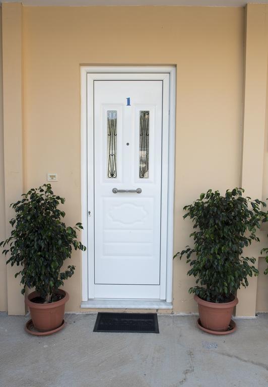 Nephele Apartments فاليراكي المظهر الخارجي الصورة