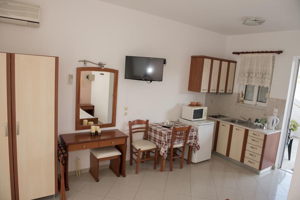 Nephele Apartments فاليراكي المظهر الخارجي الصورة