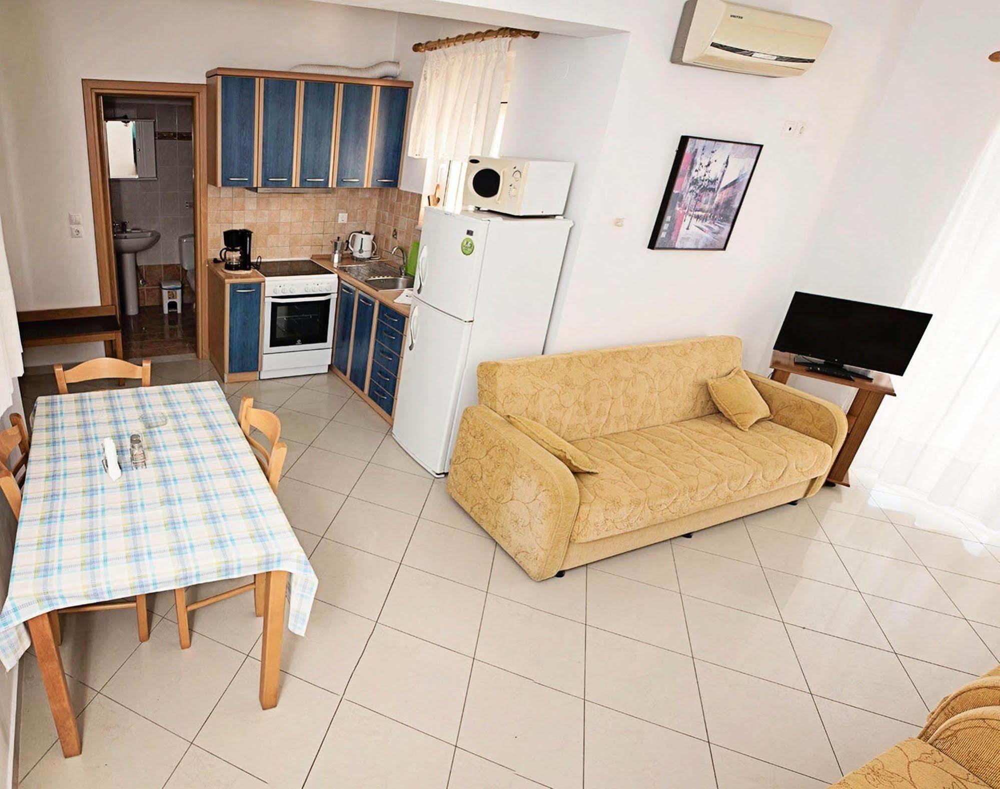 Nephele Apartments فاليراكي المظهر الخارجي الصورة