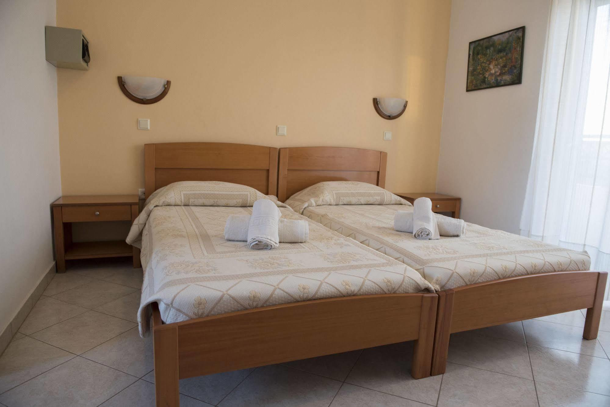 Nephele Apartments فاليراكي المظهر الخارجي الصورة